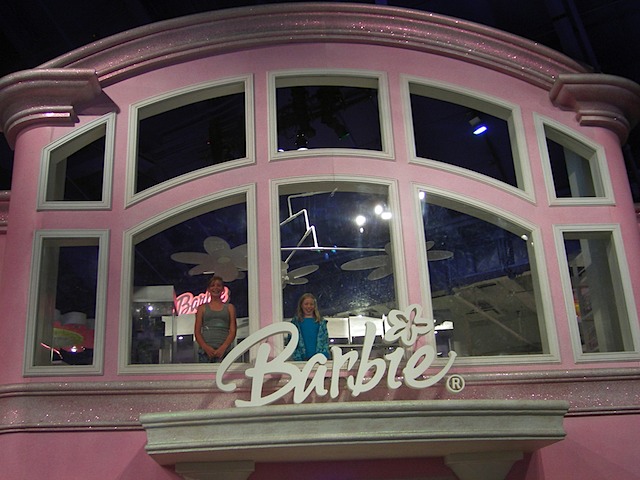 IMGP8968-Barbie house