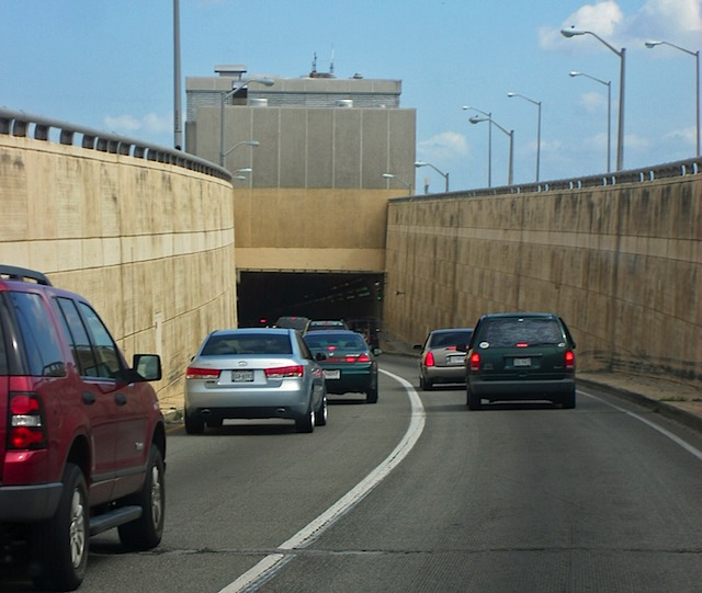 IMGP9503-Tunnel